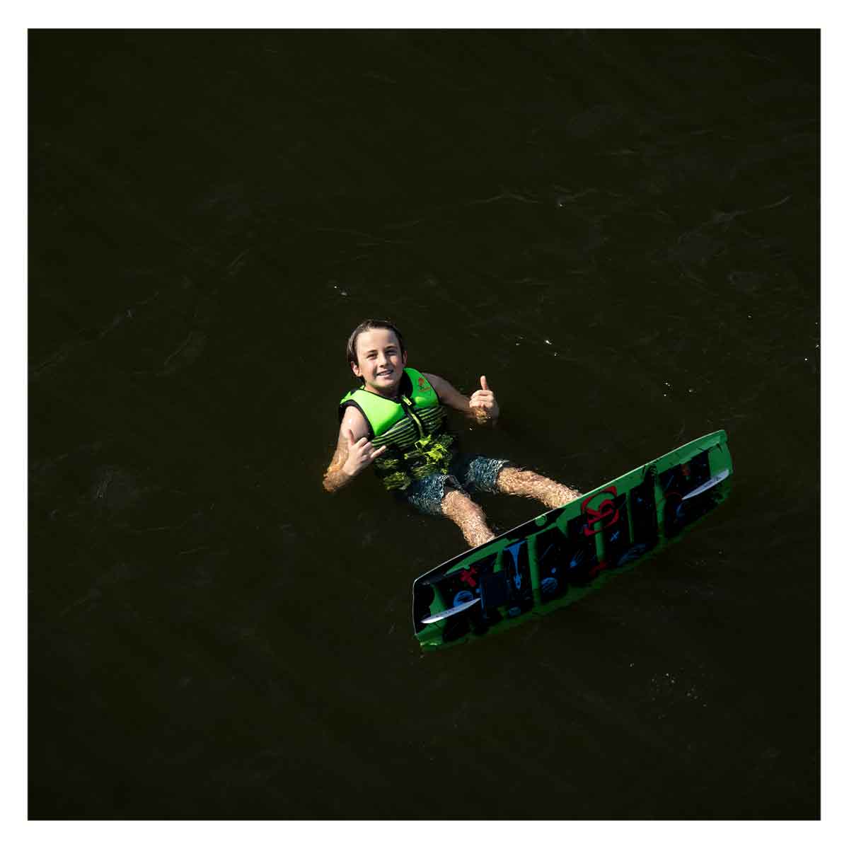 Ronix Kid's Vision Wakeboard w/ Kid's Divide Bindings