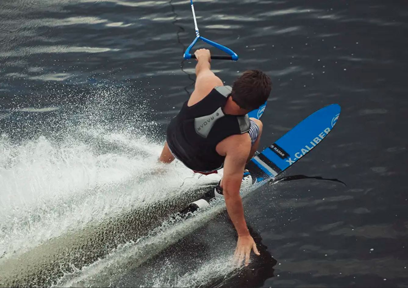 How to Select the Right Water Skis