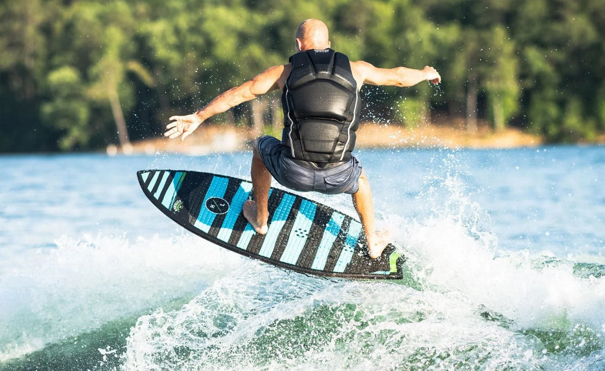 Wake Surf Boating What Depth Distance is Best Bart s Water Sports