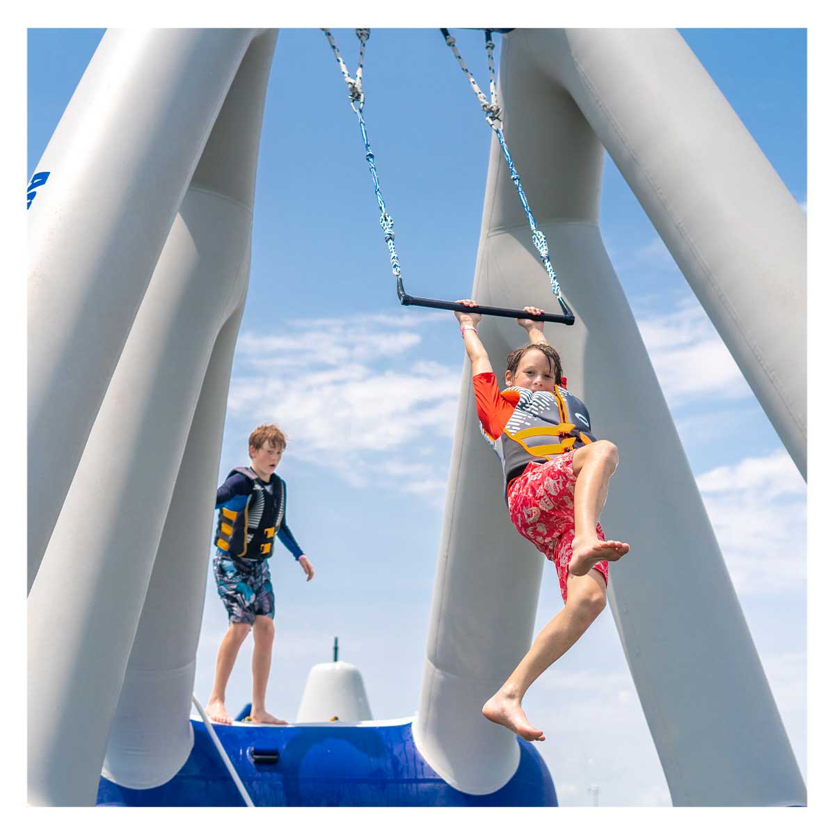 Aquaglide Catapult w/ Trapeze