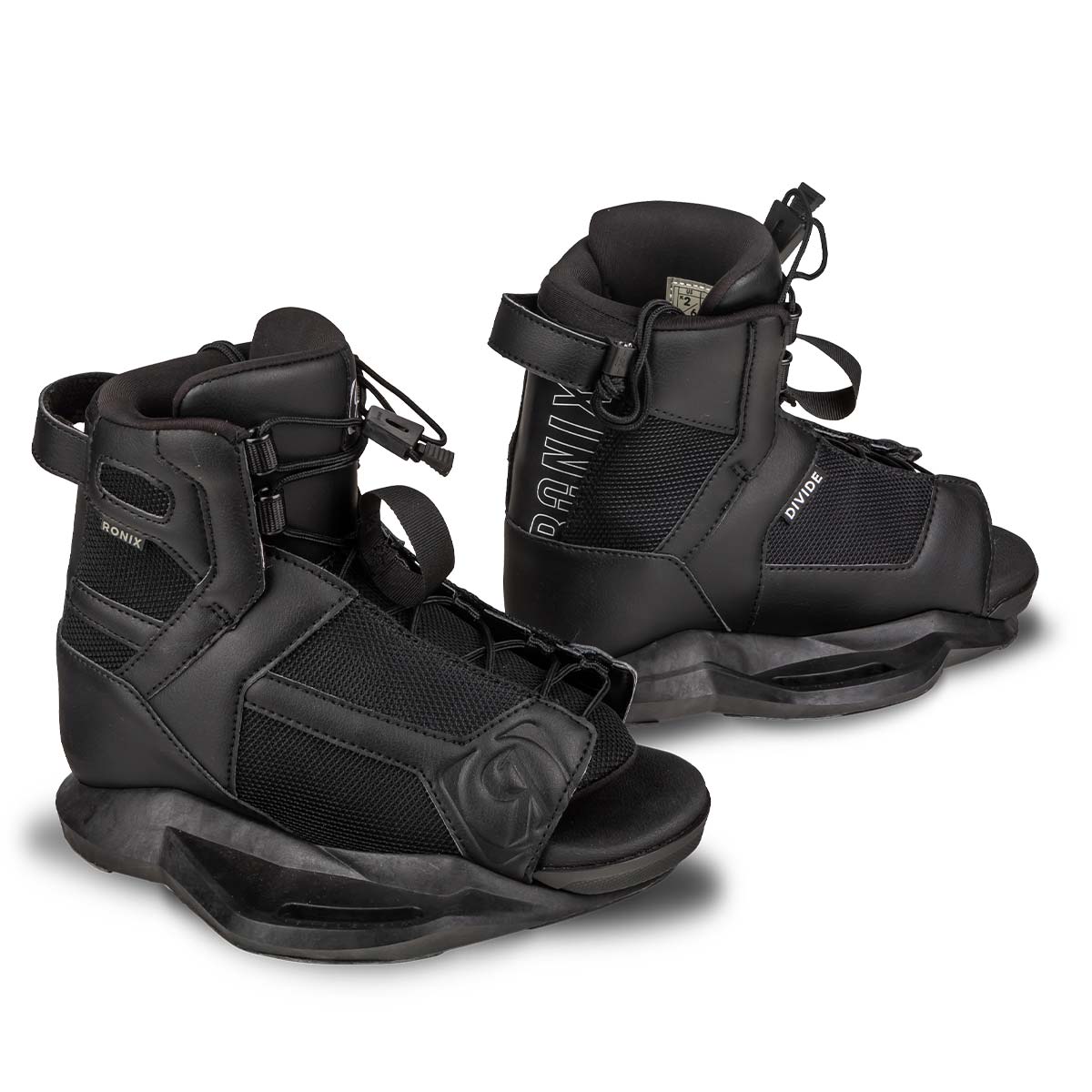 Ronix Boy's RX1 Wakeboard w/ Kid's Divide Bindings