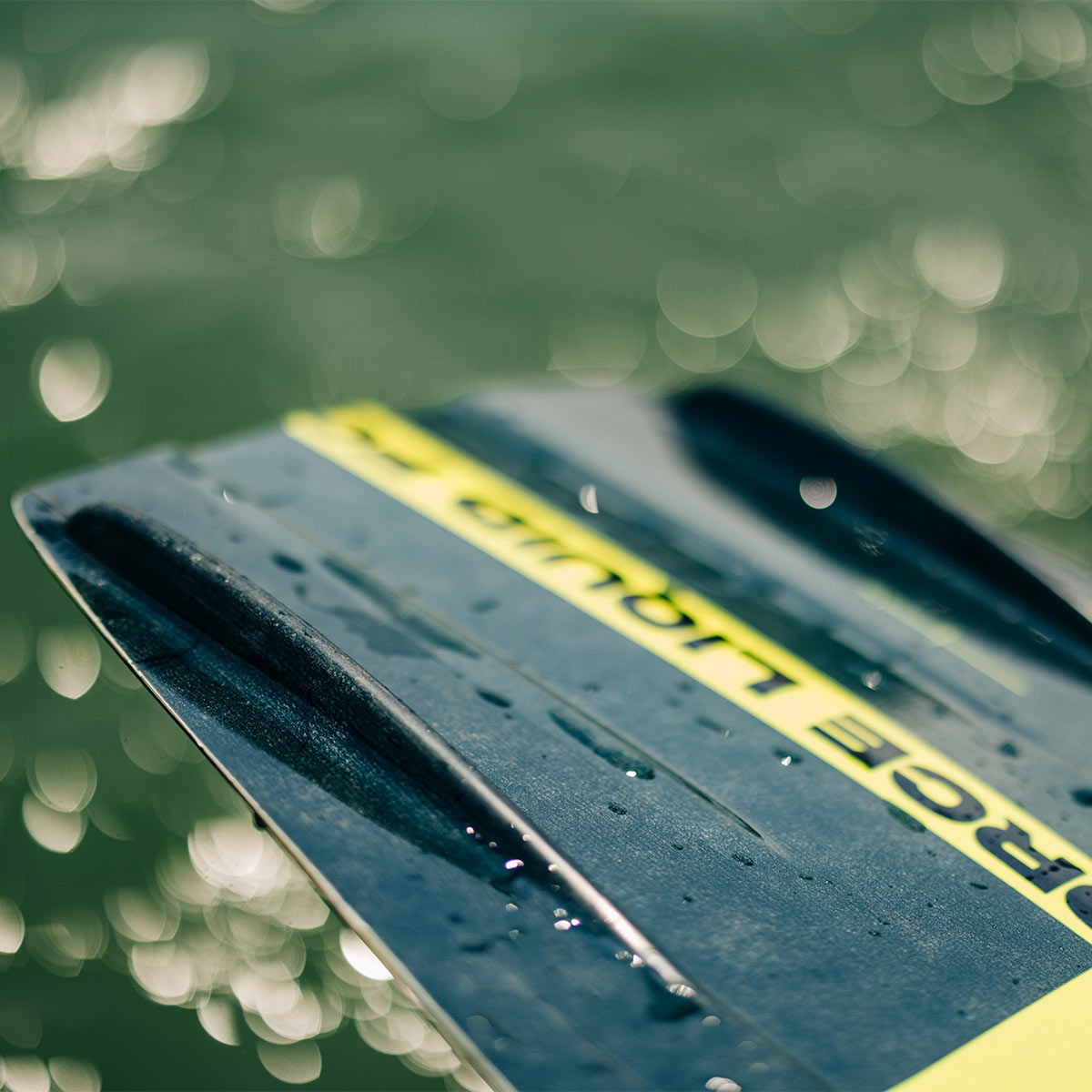 Liquid Force RDX Wakeboard w/ Classic 6X OT Bindings