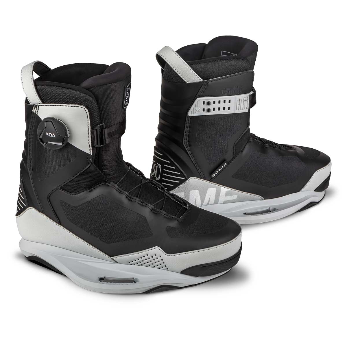 Ronix Supreme Wakeboard w/ Supreme BOA Bindings