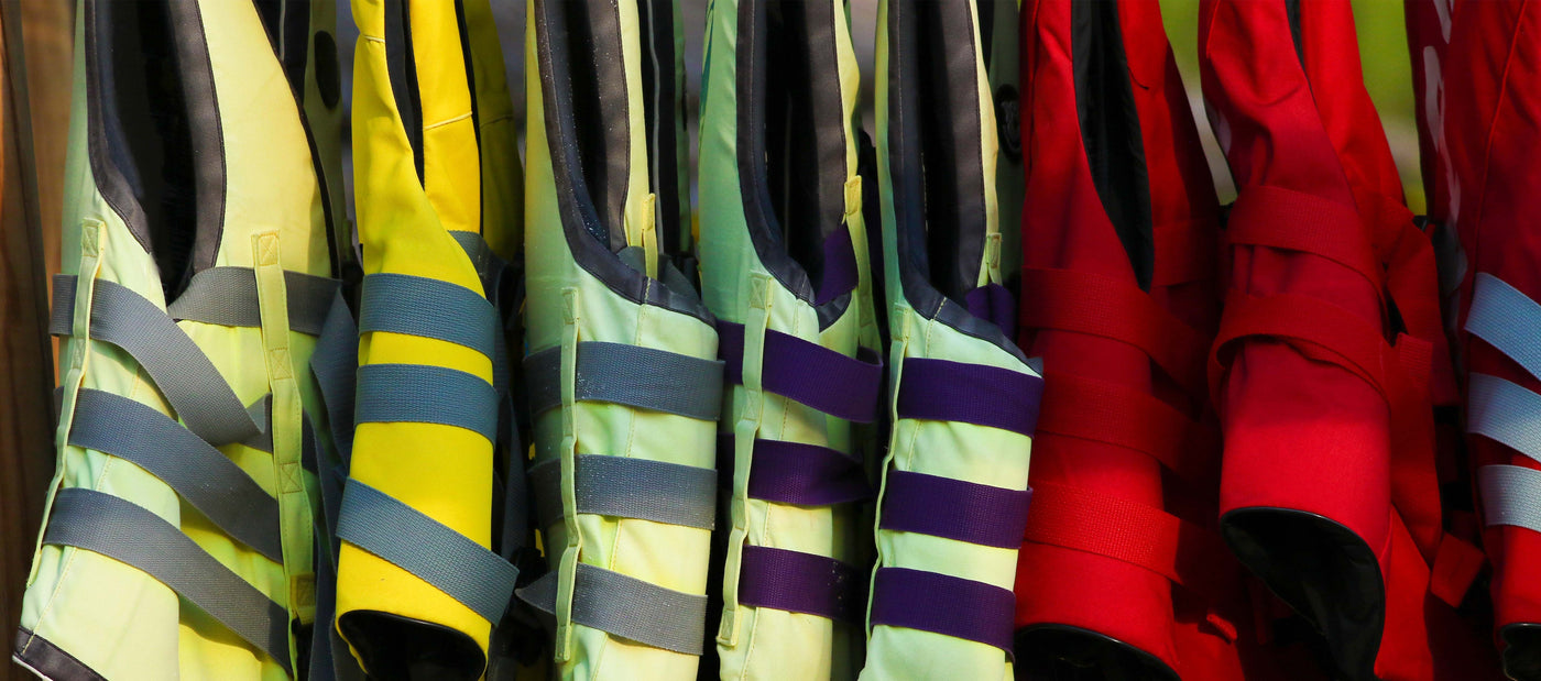 Life Jackets Outlet Sale Banner