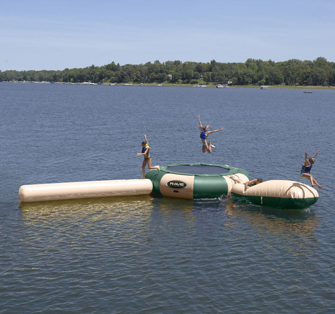 Water outlet jump park