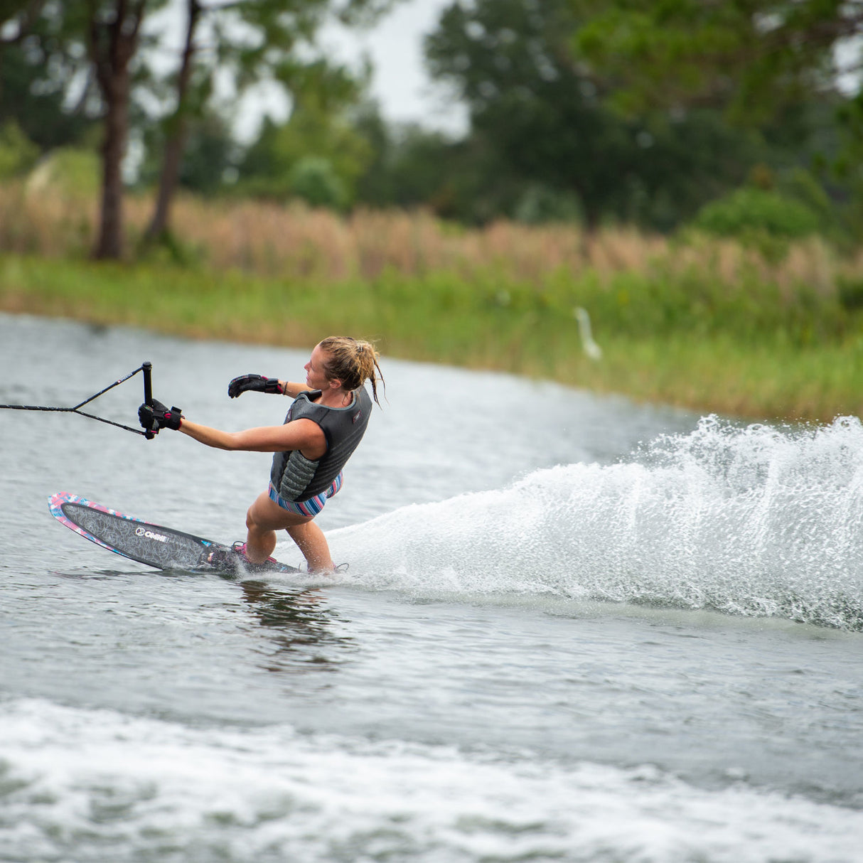 HO Women's Carbon Omni Slalom Waterski w/ Dbl Women's Stance 110 Bindings - 2022