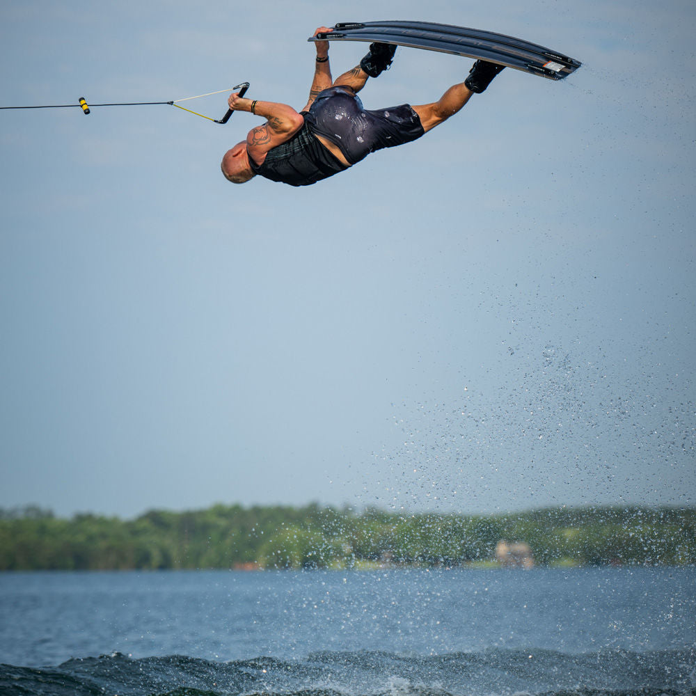 Hyperlite Rusty Pro Wakeboard w/ Session Boots - 2023