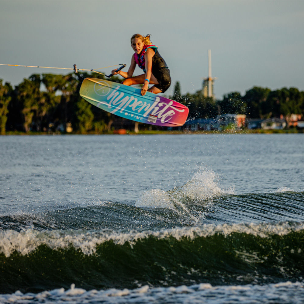 Hyperlite Divine Women's Wakeboard w/ Allure Boots - 2023